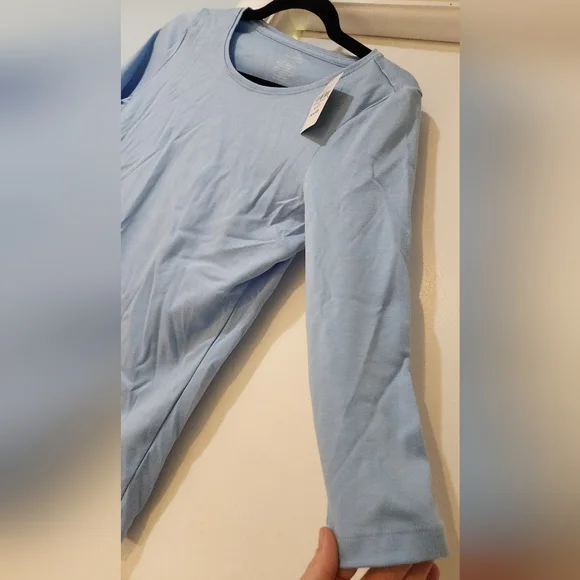L.L. Bean Women's Light Blue Top, XS-REG - Picture 4 of 6
